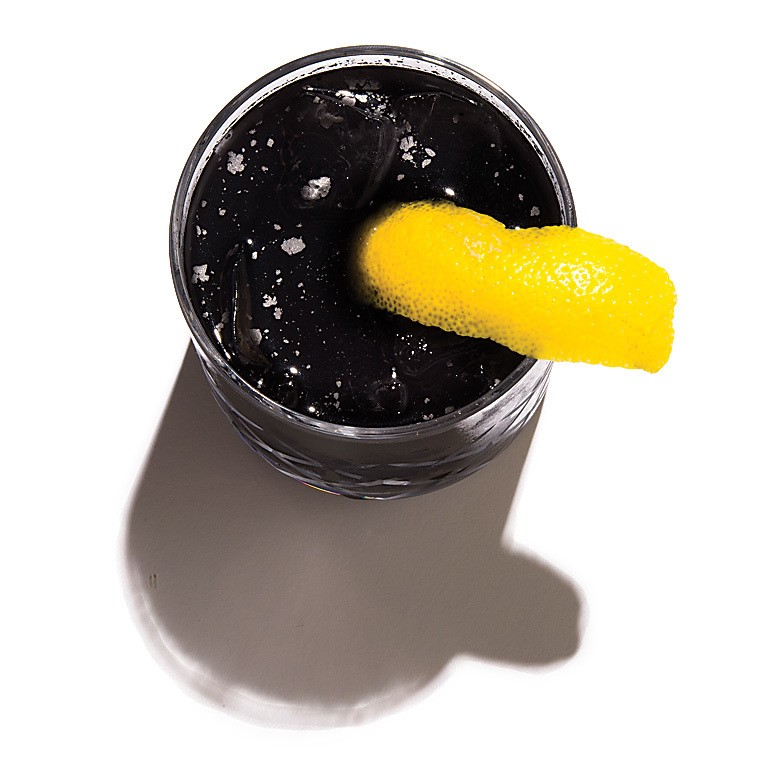 FEB18_Feature_Black_drink.jpg#asset:57334