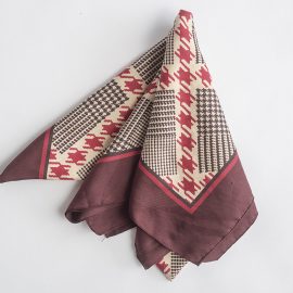 TopTen-Patrick-scarf