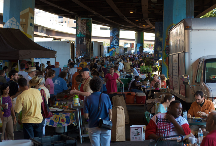 Balt Farmers Market Bazaar