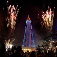 Dp Mon Lighting 15 0471