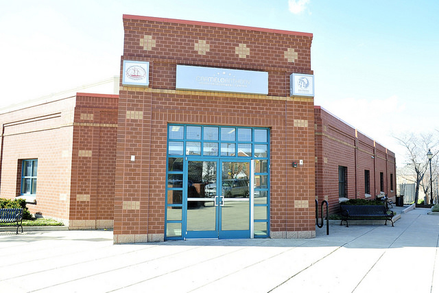 Living  Classrooms  Plank Center