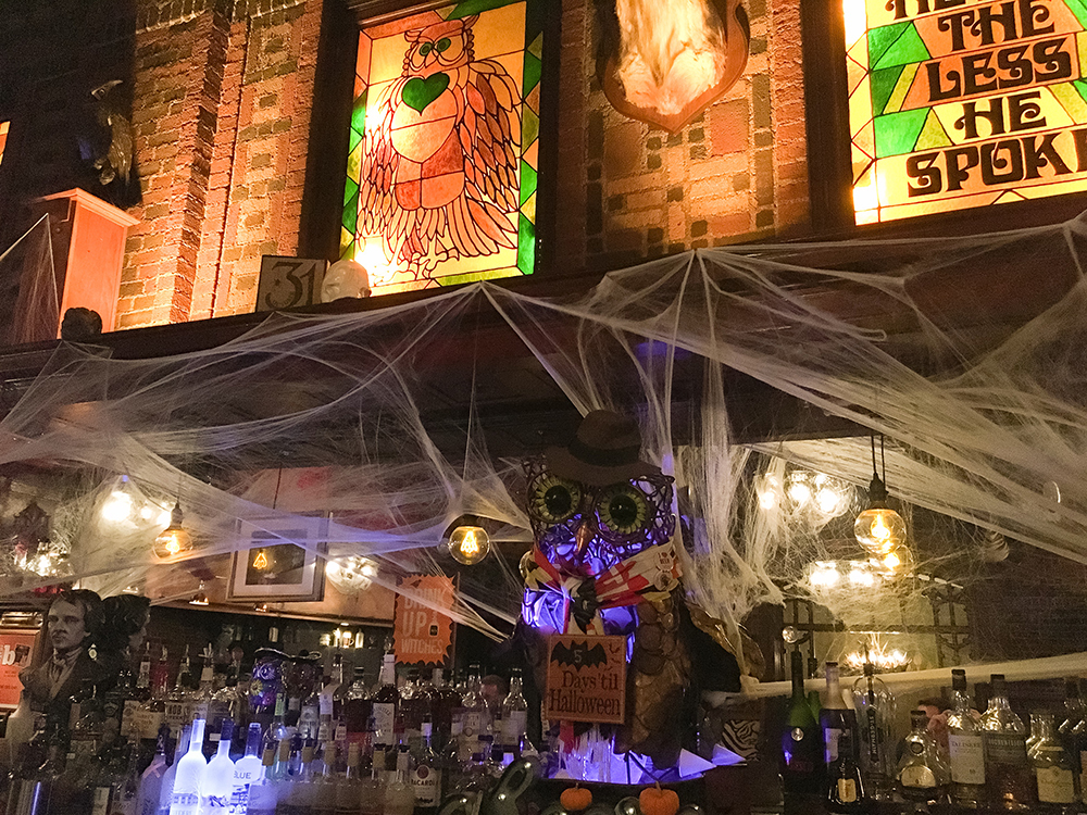 Owl Bar Halloween