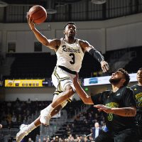 Umbc Lamar Dunk