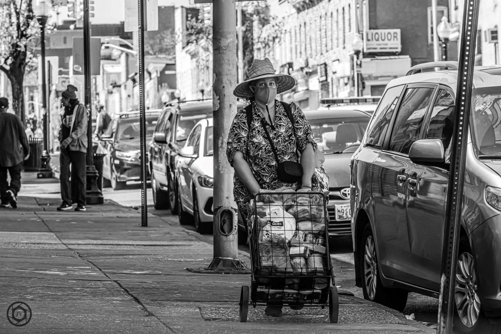 Bwessay Shopper