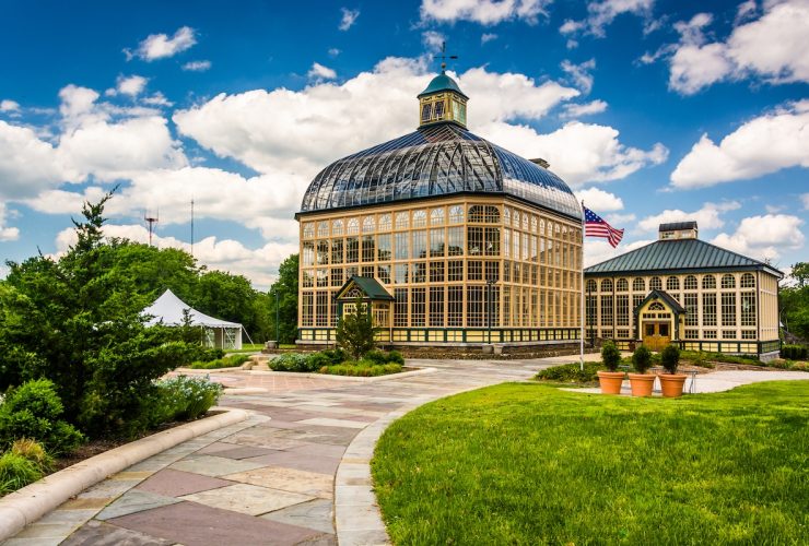 Shutterstock 213976126