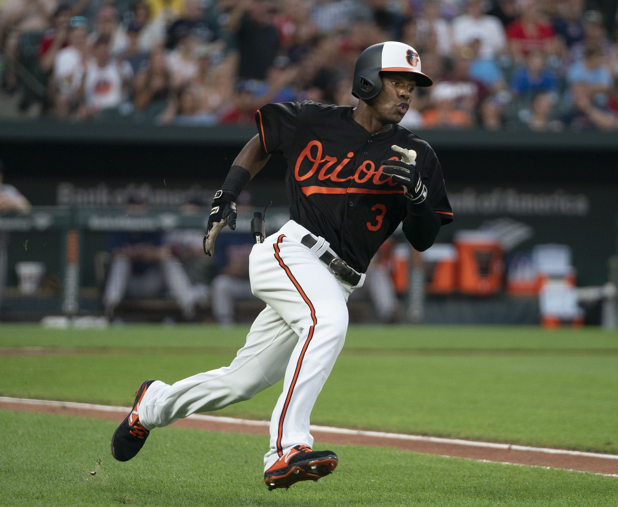 Cedric Mullins becomes first Oriole with 30 home runs, 30 stolen