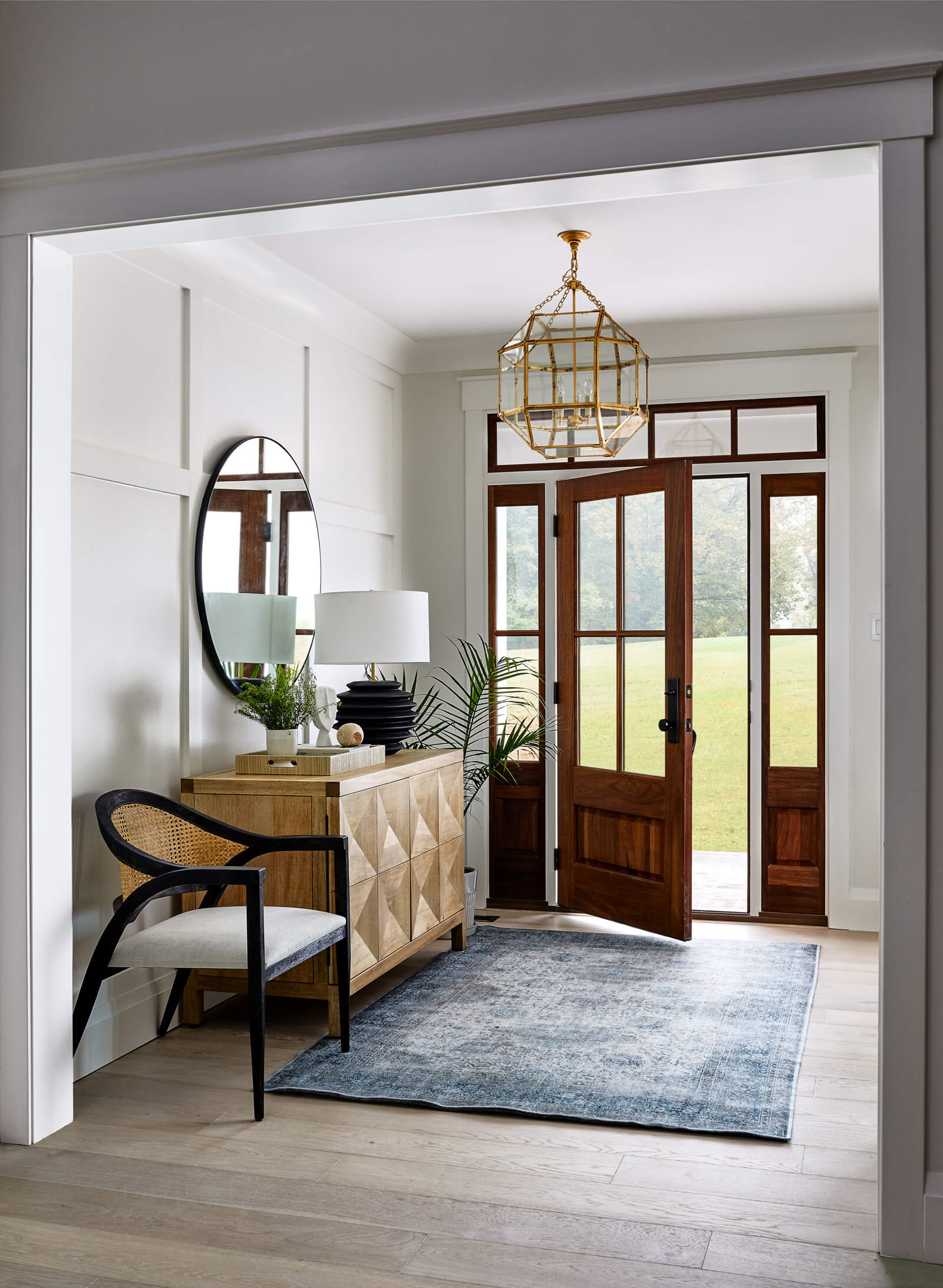6 Stephanie Gamble Interiors Kingsville Foyer