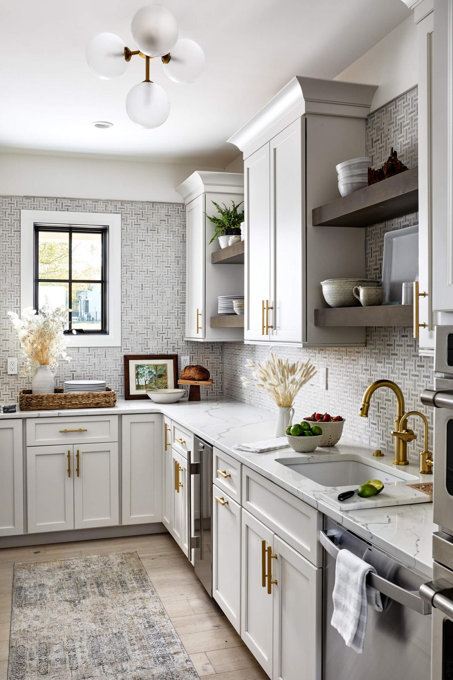 7 Stephanie Gamble Interiors Kingsville Pantry