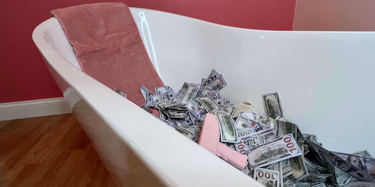 The Lemonade Selfie Museum Brings Fresh Fun to Mt. Vernon Baltimore