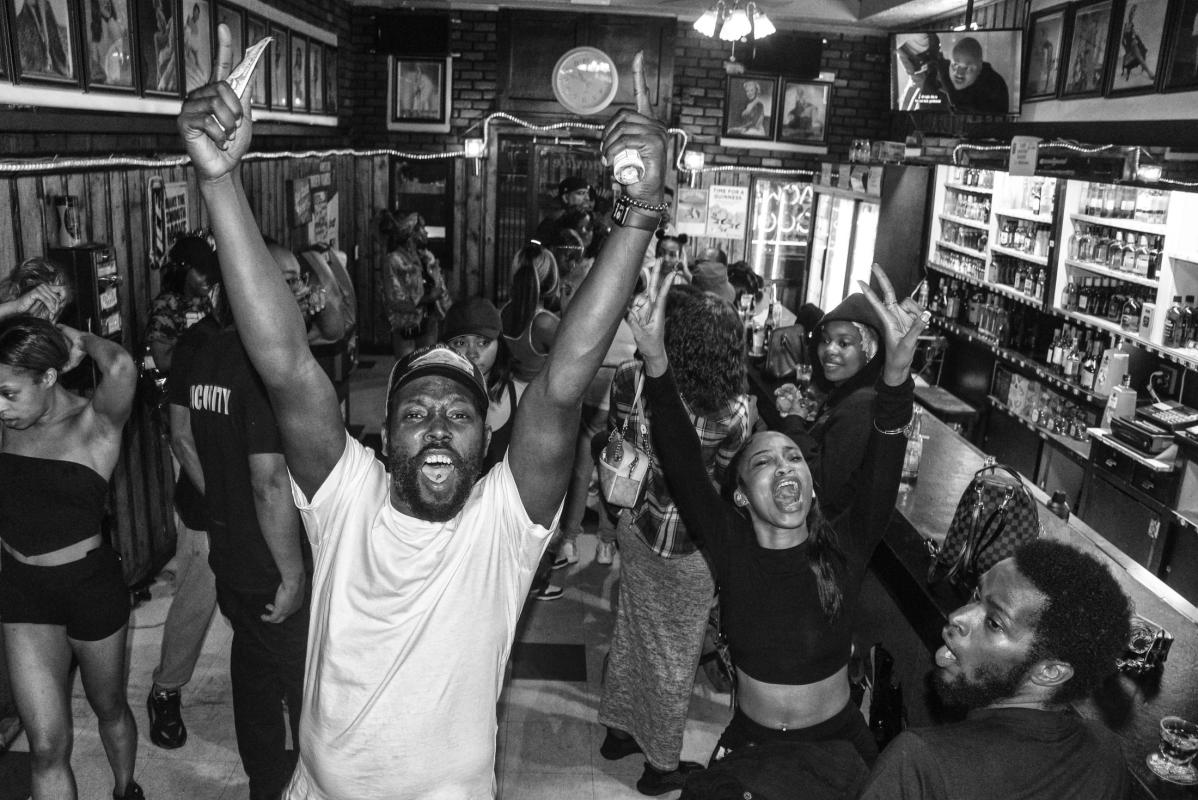 The Midway’s Final Evening The Block’s Only NonStrip Club Bar Closes After Decades