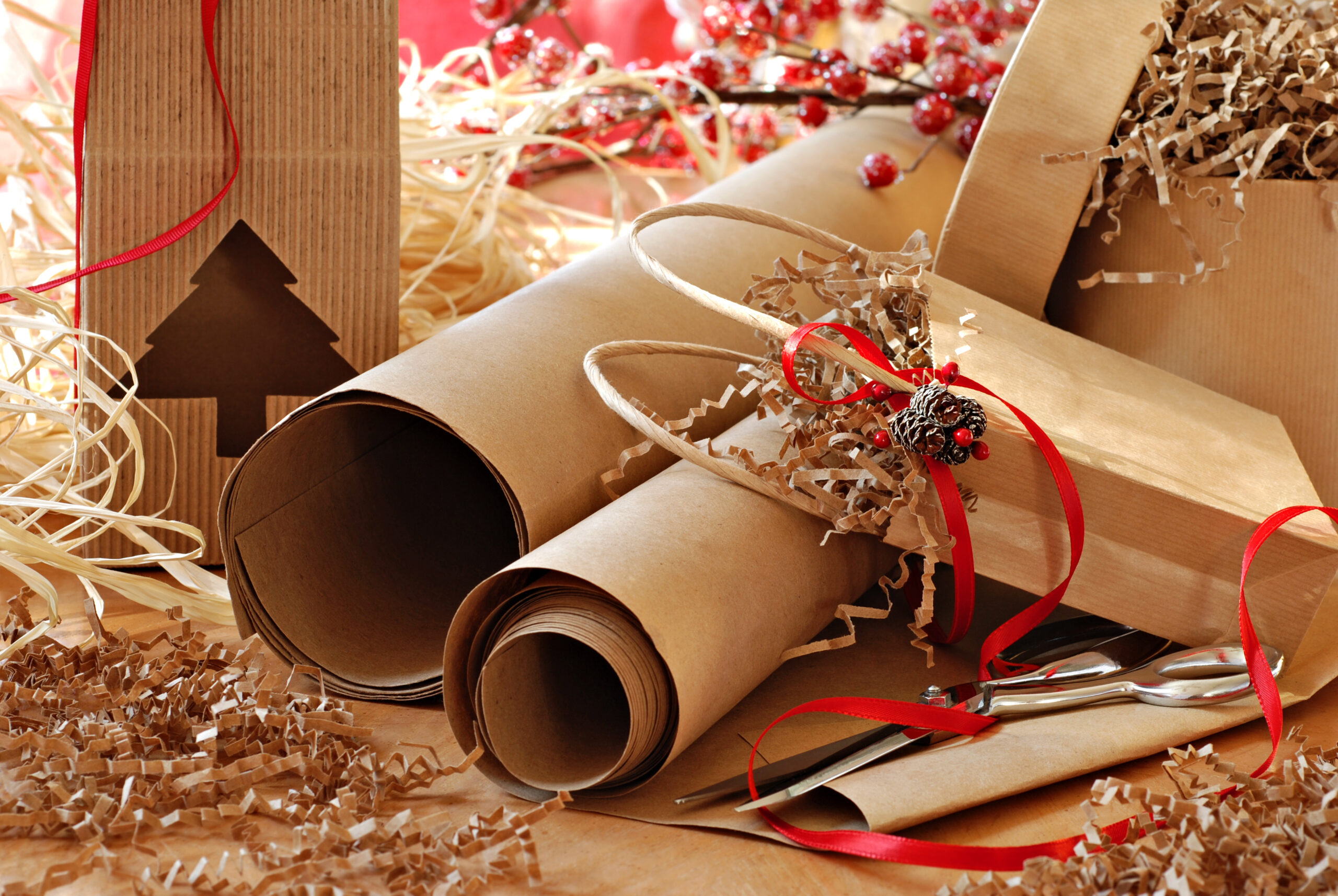 Christmas,Still,Life,With,Eco,Friendly,Brown,Wrapping,Paper,And