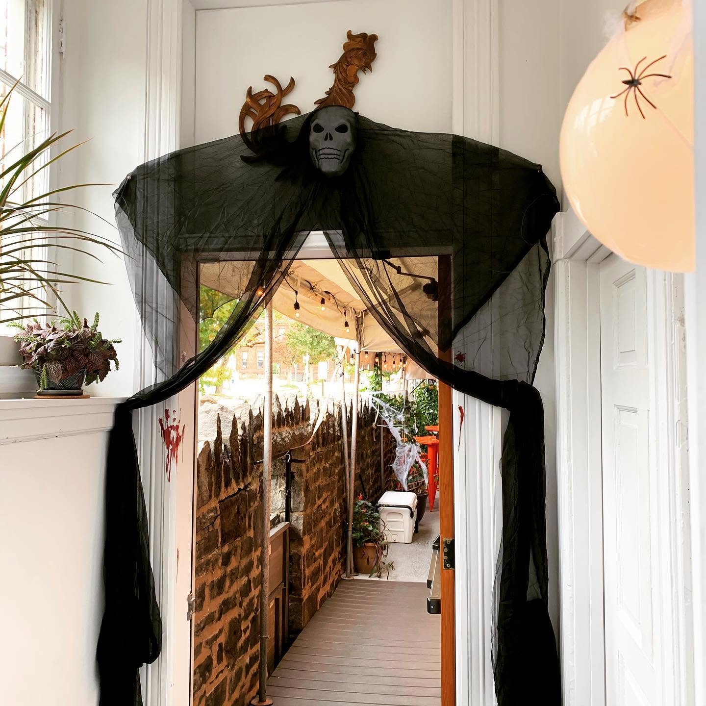 DutchCourageHalloween